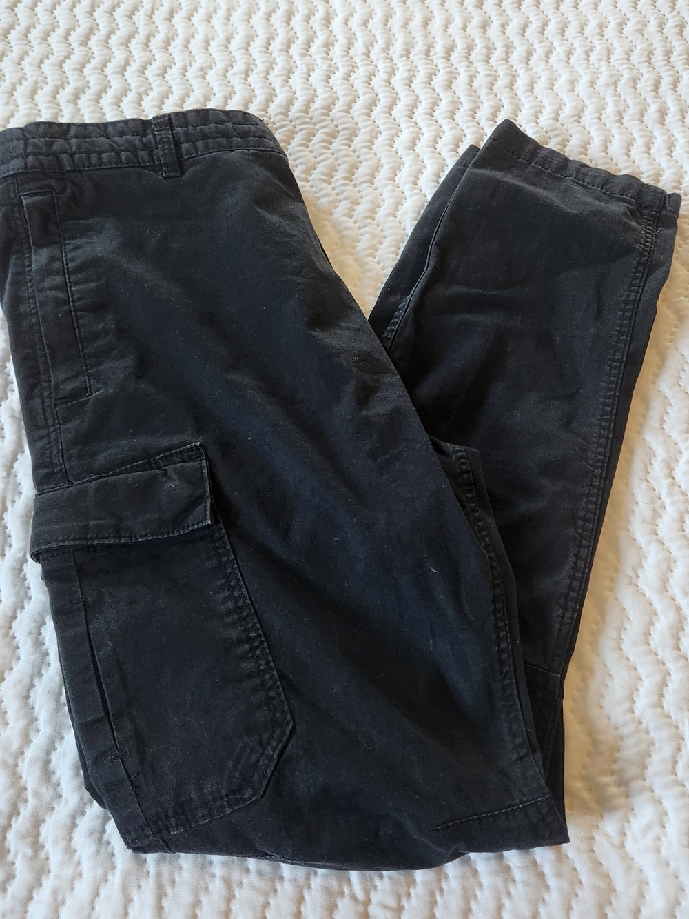 H&M Black Men's Cargo Pants with Side Flap Pockets